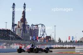 Daniil Kvyat (RUS) Scuderia Toro Rosso STR9. 11.10.2014. Formula 1 World Championship, Rd 16, Russian Grand Prix, Sochi Autodrom, Sochi, Russia, Qualifying Day.