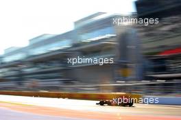 Daniil Kvyat (RUS) Scuderia Toro Rosso STR9. 11.10.2014. Formula 1 World Championship, Rd 16, Russian Grand Prix, Sochi Autodrom, Sochi, Russia, Qualifying Day.