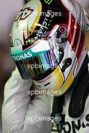 Lewis Hamilton (GBR), Mercedes AMG F1 Team  11.10.2014. Formula 1 World Championship, Rd 16, Russian Grand Prix, Sochi Autodrom, Sochi, Russia, Qualifying Day.