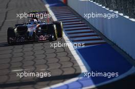 Daniil Kvyat (RUS) Scuderia Toro Rosso STR9. 11.10.2014. Formula 1 World Championship, Rd 16, Russian Grand Prix, Sochi Autodrom, Sochi, Russia, Qualifying Day.