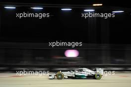 Lewis Hamilton (GBR) Mercedes AMG F1 W05. 19.09.2014. Formula 1 World Championship, Rd 14, Singapore Grand Prix, Singapore, Singapore, Practice Day.