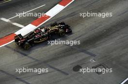 Romain Grosjean (FRA) Lotus F1 E22. 19.09.2014. Formula 1 World Championship, Rd 14, Singapore Grand Prix, Singapore, Singapore, Practice Day.