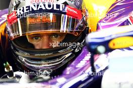 Sebastian Vettel (GER) Red Bull Racing RB10. 19.09.2014. Formula 1 World Championship, Rd 14, Singapore Grand Prix, Singapore, Singapore, Practice Day.