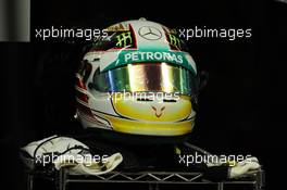 The helmet of Lewis Hamilton (GBR) Mercedes AMG F1. 19.09.2014. Formula 1 World Championship, Rd 14, Singapore Grand Prix, Singapore, Singapore, Practice Day.