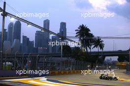 Adrian Sutil (GER), Sauber F1 Team  19.09.2014. Formula 1 World Championship, Rd 14, Singapore Grand Prix, Singapore, Singapore, Practice Day.