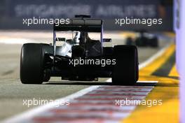 Lewis Hamilton (GBR), Mercedes AMG F1 Team  21.09.2014. Formula 1 World Championship, Rd 14, Singapore Grand Prix, Singapore, Singapore, Race Day.