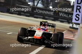 Max Chilton (GBR) Marussia F1 Team MR03. 21.09.2014. Formula 1 World Championship, Rd 14, Singapore Grand Prix, Singapore, Singapore, Race Day.