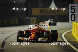 Kimi Raikkonen (FIN) Ferrari F14-T. 21.09.2014. Formula 1 World Championship, Rd 14, Singapore Grand Prix, Singapore, Singapore, Race Day.