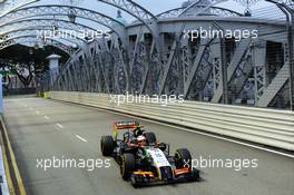 Sergio Perez (MEX) Sahara Force India F1 VJM07. 20.09.2014. Formula 1 World Championship, Rd 14, Singapore Grand Prix, Singapore, Singapore, Qualifying Day.
