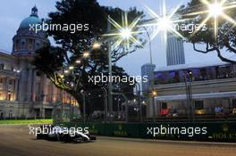 Valtteri Bottas (FIN) Williams FW36. 20.09.2014. Formula 1 World Championship, Rd 14, Singapore Grand Prix, Singapore, Singapore, Qualifying Day.