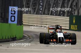 Nico Hulkenberg (GER) Sahara Force India F1 VJM07. 20.09.2014. Formula 1 World Championship, Rd 14, Singapore Grand Prix, Singapore, Singapore, Qualifying Day.
