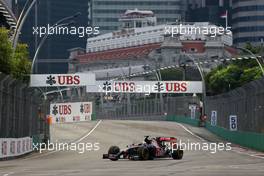 Daniil Kvyat (RUS), Scuderia Toro Rosso  20.09.2014. Formula 1 World Championship, Rd 14, Singapore Grand Prix, Singapore, Singapore, Qualifying Day.