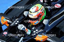 Sergio Perez (MEX) Sahara Force India F1 VJM07. 08.07.2014. Formula One Testing, Silverstone, England, Tuesday.