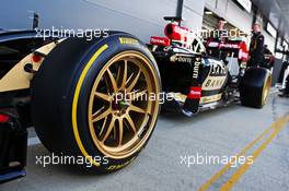 The Lotus F1 E22 with new 18 inch Pirelli tyres and rims. 09.07.2014. Formula One Testing, Silverstone, England, Wednesday.