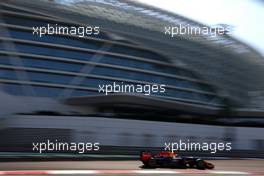 Sebastian Vettel (GER), Red Bull Racing  21.11.2014. Formula 1 World Championship, Rd 19, Abu Dhabi Grand Prix, Yas Marina Circuit, Abu Dhabi, Practice Day.