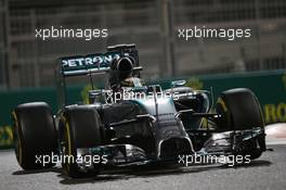 Lewis Hamilton (GBR) Mercedes AMG F1 W05. 21.11.2014. Formula 1 World Championship, Rd 19, Abu Dhabi Grand Prix, Yas Marina Circuit, Abu Dhabi, Practice Day.