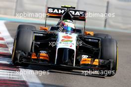 Sergio Perez (MEX), Sahara Force India  21.11.2014. Formula 1 World Championship, Rd 19, Abu Dhabi Grand Prix, Yas Marina Circuit, Abu Dhabi, Practice Day.