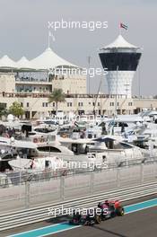 Jean-Eric Vergne (FRA) Scuderia Toro Rosso STR9. 21.11.2014. Formula 1 World Championship, Rd 19, Abu Dhabi Grand Prix, Yas Marina Circuit, Abu Dhabi, Practice Day.