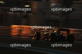 Will Stevens (GBR) Caterham CT05. 21.11.2014. Formula 1 World Championship, Rd 19, Abu Dhabi Grand Prix, Yas Marina Circuit, Abu Dhabi, Practice Day.
