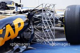 Kevin Magnussen (DEN) McLaren MP4-29 running sensor equipment at the front wing and front suspension. 21.11.2014. Formula 1 World Championship, Rd 19, Abu Dhabi Grand Prix, Yas Marina Circuit, Abu Dhabi, Practice Day.