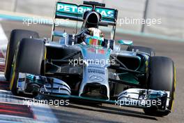Lewis Hamilton (GBR), Mercedes AMG F1 Team  21.11.2014. Formula 1 World Championship, Rd 19, Abu Dhabi Grand Prix, Yas Marina Circuit, Abu Dhabi, Practice Day.