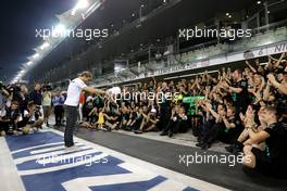 Nico Rosberg (GER), Mercedes AMG F1 Team  23.11.2014. Formula 1 World Championship, Rd 19, Abu Dhabi Grand Prix, Yas Marina Circuit, Abu Dhabi, Race Day.