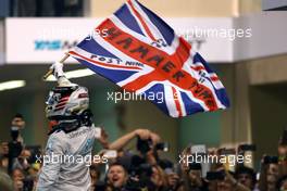 Lewis Hamilton (GBR), Mercedes AMG F1 Team  23.11.2014. Formula 1 World Championship, Rd 19, Abu Dhabi Grand Prix, Yas Marina Circuit, Abu Dhabi, Race Day.