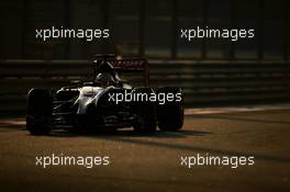Jean-Eric Vergne (FRA) Scuderia Toro Rosso STR9. 23.11.2014. Formula 1 World Championship, Rd 19, Abu Dhabi Grand Prix, Yas Marina Circuit, Abu Dhabi, Race Day.