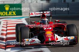 Fernando Alonso (ESP) Ferrari F14-T. 22.11.2014. Formula 1 World Championship, Rd 19, Abu Dhabi Grand Prix, Yas Marina Circuit, Abu Dhabi, Qualifying Day.