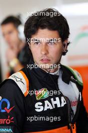 Sergio Perez (MEX) Sahara Force India F1. 22.11.2014. Formula 1 World Championship, Rd 19, Abu Dhabi Grand Prix, Yas Marina Circuit, Abu Dhabi, Qualifying Day.