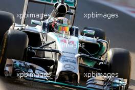 Lewis Hamilton (GBR), Mercedes AMG F1 Team  22.11.2014. Formula 1 World Championship, Rd 19, Abu Dhabi Grand Prix, Yas Marina Circuit, Abu Dhabi, Qualifying Day.