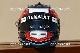 The helmet of Will Stevens (GBR) Caterham F1 Team. 23.11.2014. Formula 1 World Championship, Rd 19, Abu Dhabi Grand Prix, Yas Marina Circuit, Abu Dhabi, Race Day.