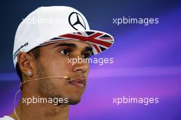 Lewis Hamilton (GBR) Mercedes AMG F1 in the FIA Press Conference. 20.11.2014. Formula 1 World Championship, Rd 19, Abu Dhabi Grand Prix, Yas Marina Circuit, Abu Dhabi, Preparation Day.