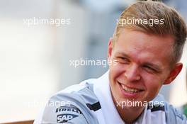 Kevin Magnussen (DEN) McLaren. 20.11.2014. Formula 1 World Championship, Rd 19, Abu Dhabi Grand Prix, Yas Marina Circuit, Abu Dhabi, Preparation Day.