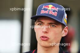 Max Verstappen (NLD) Scuderia Toro Rosso Test Driver. 20.11.2014. Formula 1 World Championship, Rd 19, Abu Dhabi Grand Prix, Yas Marina Circuit, Abu Dhabi, Preparation Day.