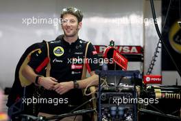 Romain Grosjean (FRA), Lotus F1 Team  20.11.2014. Formula 1 World Championship, Rd 19, Abu Dhabi Grand Prix, Yas Marina Circuit, Abu Dhabi, Preparation Day.