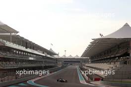 Max Verstappen (NL), Scuderia Toro Rosso  25.11.2014. Formula 1 Testing, Day One, Yas Marina Circuit, Abu Dhabi, Tuesday.