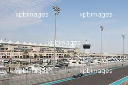 Nico Rosberg (GER) Mercedes AMG F1 W05. 25.11.2014. Formula 1 Testing, Day One, Yas Marina Circuit, Abu Dhabi, Tuesday.