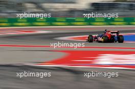 Daniil Kvyat (RUS) Scuderia Toro Rosso STR9. 31.10.2014. Formula 1 World Championship, Rd 17, United States Grand Prix, Austin, Texas, USA, Practice Day.