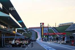 The pits at sunrise. 31.10.2014. Formula 1 World Championship, Rd 17, United States Grand Prix, Austin, Texas, USA, Practice Day.
