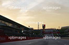 The circuit at sunrise. 31.10.2014. Formula 1 World Championship, Rd 17, United States Grand Prix, Austin, Texas, USA, Practice Day.