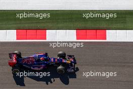 Daniil Kvyat (RUS) Scuderia Toro Rosso STR9. 31.10.2014. Formula 1 World Championship, Rd 17, United States Grand Prix, Austin, Texas, USA, Practice Day.