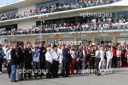 The grid observes the national anthem. 02.11.2014. Formula 1 World Championship, Rd 17, United States Grand Prix, Austin, Texas, USA, Race Day.