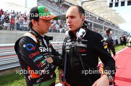 (L to R): Sergio Perez (MEX) Sahara Force India F1 with Gianpiero Lambiase (ITA) Sahara Force India F1 Engineer on the grid. 02.11.2014. Formula 1 World Championship, Rd 17, United States Grand Prix, Austin, Texas, USA, Race Day.