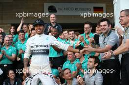 1st place Lewis Hamilton (GBR) Mercedes AMG F1 W05. 02.11.2014. Formula 1 World Championship, Rd 17, United States Grand Prix, Austin, Texas, USA, Race Day.