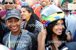 Fans after the race. 02.11.2014. Formula 1 World Championship, Rd 17, United States Grand Prix, Austin, Texas, USA, Race Day.