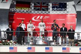 1st place for Lewis Hamilton (GBR) Mercedes AMG F1 W05, 2nd place for Nico Rosberg (GER) Mercedes AMG F1 W05 and 3rd for Daniel Ricciardo (AUS) Red Bull Racing RB10. 02.11.2014. Formula 1 World Championship, Rd 17, United States Grand Prix, Austin, Texas, USA, Race Day.