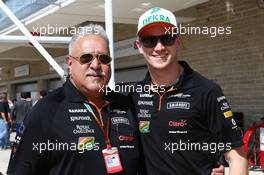 (L to R): Dr. Vijay Mallya (IND) Sahara Force India F1 Team Owner with Nico Hulkenberg (GER) Sahara Force India F1. 02.11.2014. Formula 1 World Championship, Rd 17, United States Grand Prix, Austin, Texas, USA, Race Day.