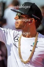 Lewis Hamilton (GBR) Mercedes AMG F1 on the drivers parade. 02.11.2014. Formula 1 World Championship, Rd 17, United States Grand Prix, Austin, Texas, USA, Race Day.