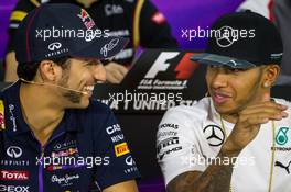 (L to R): Daniel Ricciardo (AUS) Red Bull Racing and Lewis Hamilton (GBR) Mercedes AMG F1 in the FIA Press Conference. 30.10.2014. Formula 1 World Championship, Rd 17, United States Grand Prix, Austin, Texas, USA, Preparation Day.